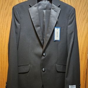 Men's Kenneth Cole Reaction Tuxedo NWT